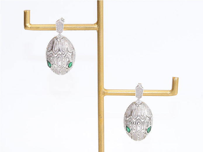 Platinum snake head drops