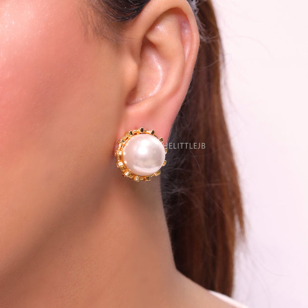 Gold leaf Pearl Studs