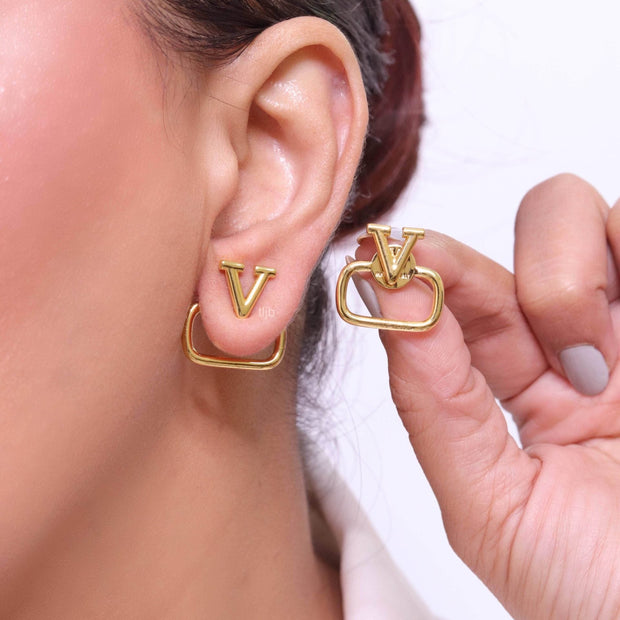 Alphabet V golden studs