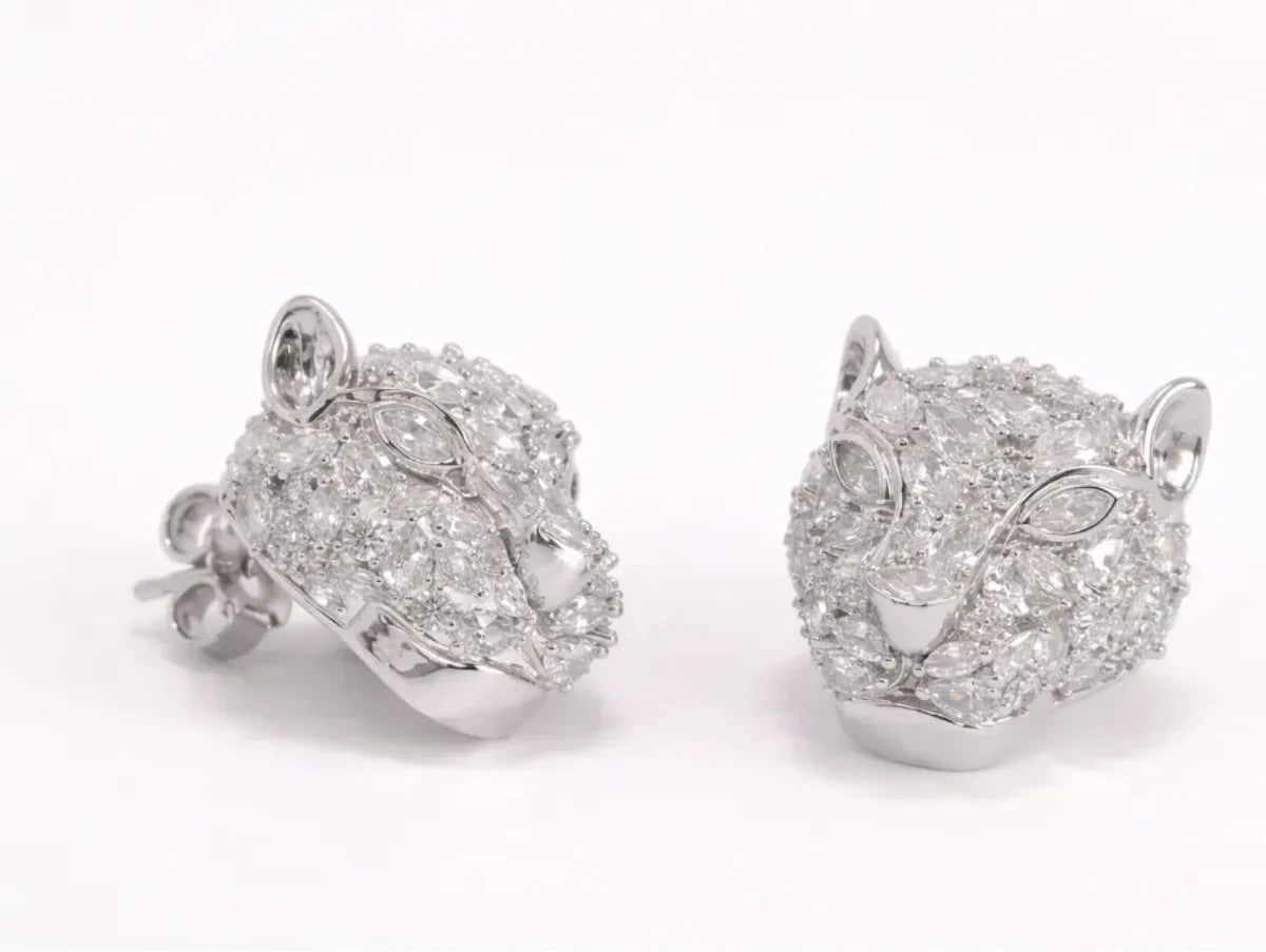 Panther head stud earrings in platinum plating and cz