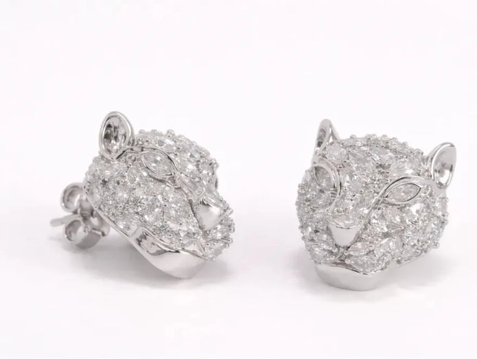 Panther head stud earrings in platinum plating and cz