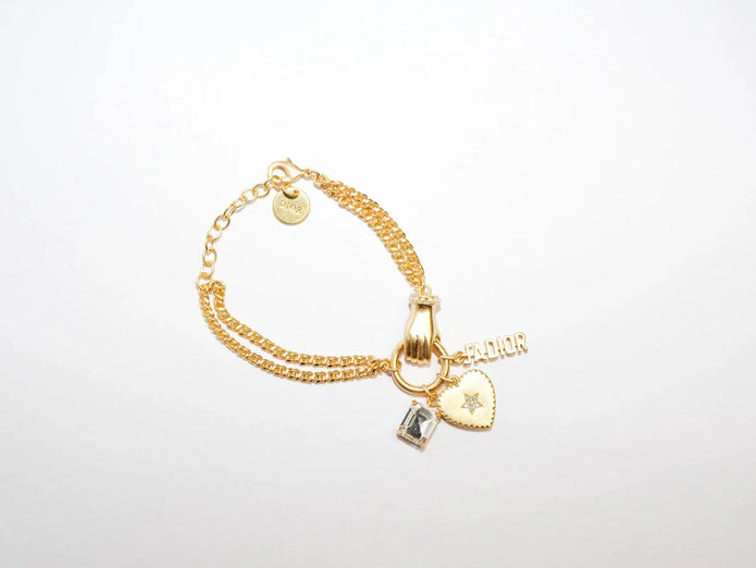 Elegant Gold Charm Bracelet with Heart and Crystal