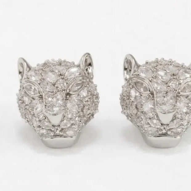 Panther head stud earrings in platinum plating and cz