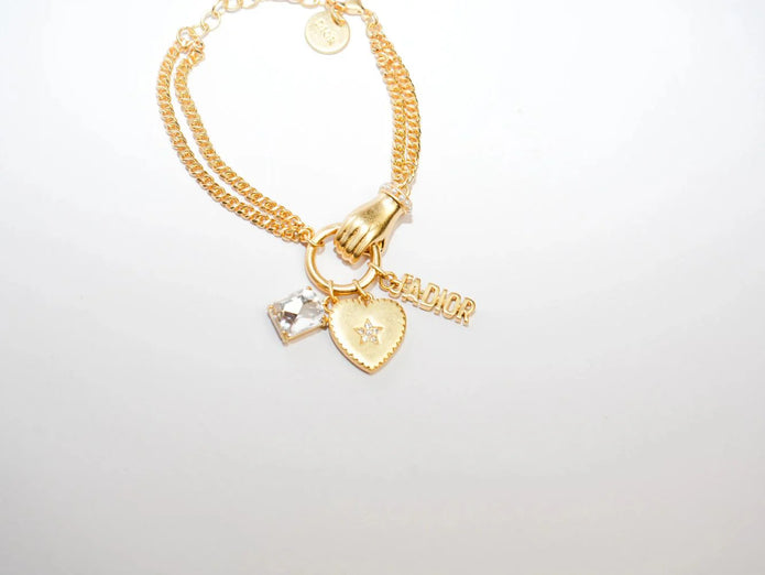 Elegant Gold Charm Bracelet with Heart and Crystal