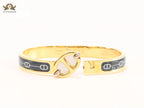 Alphabet H seek bracelet with black print