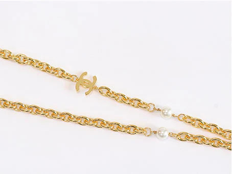 Lion and pearl drop link double C chain