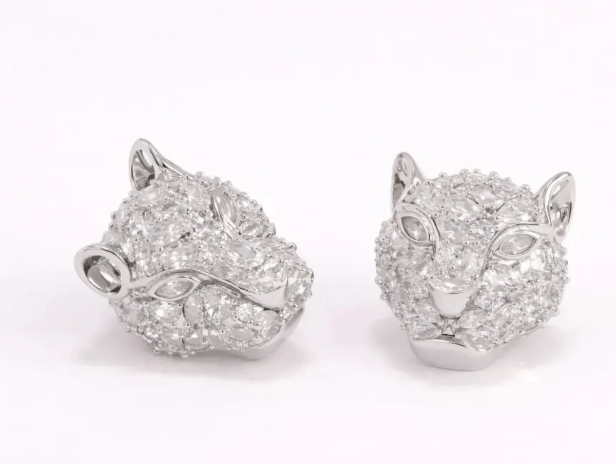 Panther head stud earrings in platinum plating and cz