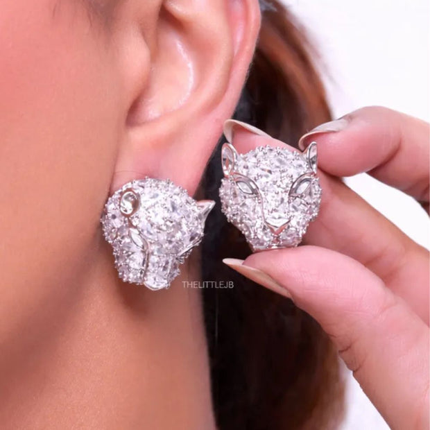 Panther head stud earrings in platinum plating and cz