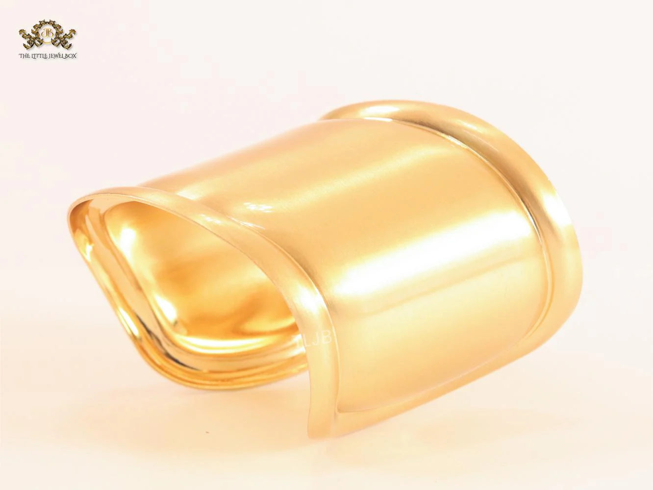 Alphabet Tiff & Co. Matte Gold cuff