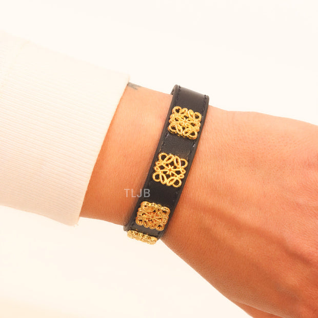 Alphabet L black leather bracelet
