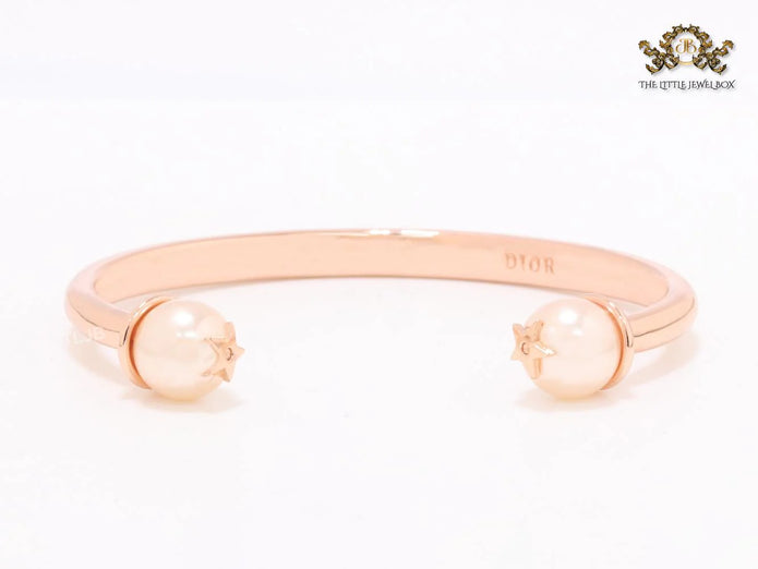 Alphabet CD rose gold and pearl bracelet