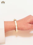 Alphabet H seek bracelet with white print