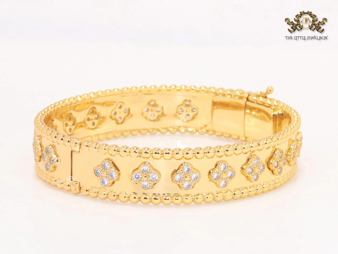 Gold clover motif CZ bracelet