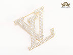 Stylish Land V brooch in cz and rose gold finish