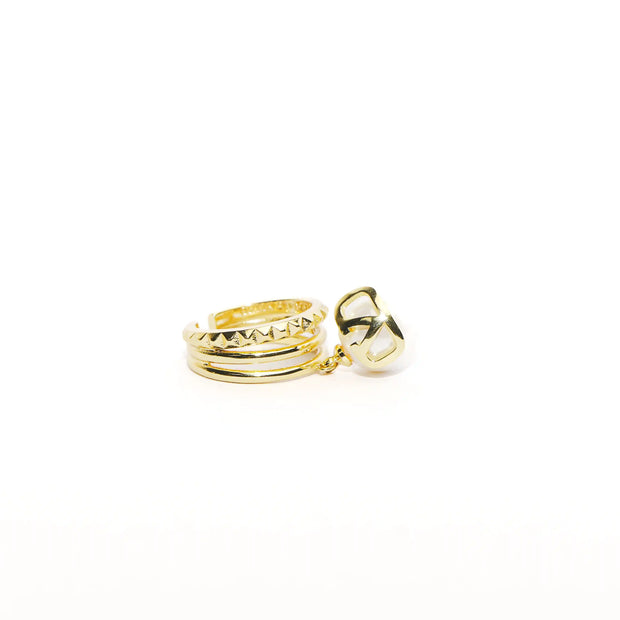 Alphabet V Pearl Dome Ring