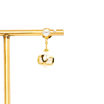 Alphabet V Pearl Drop Earrings