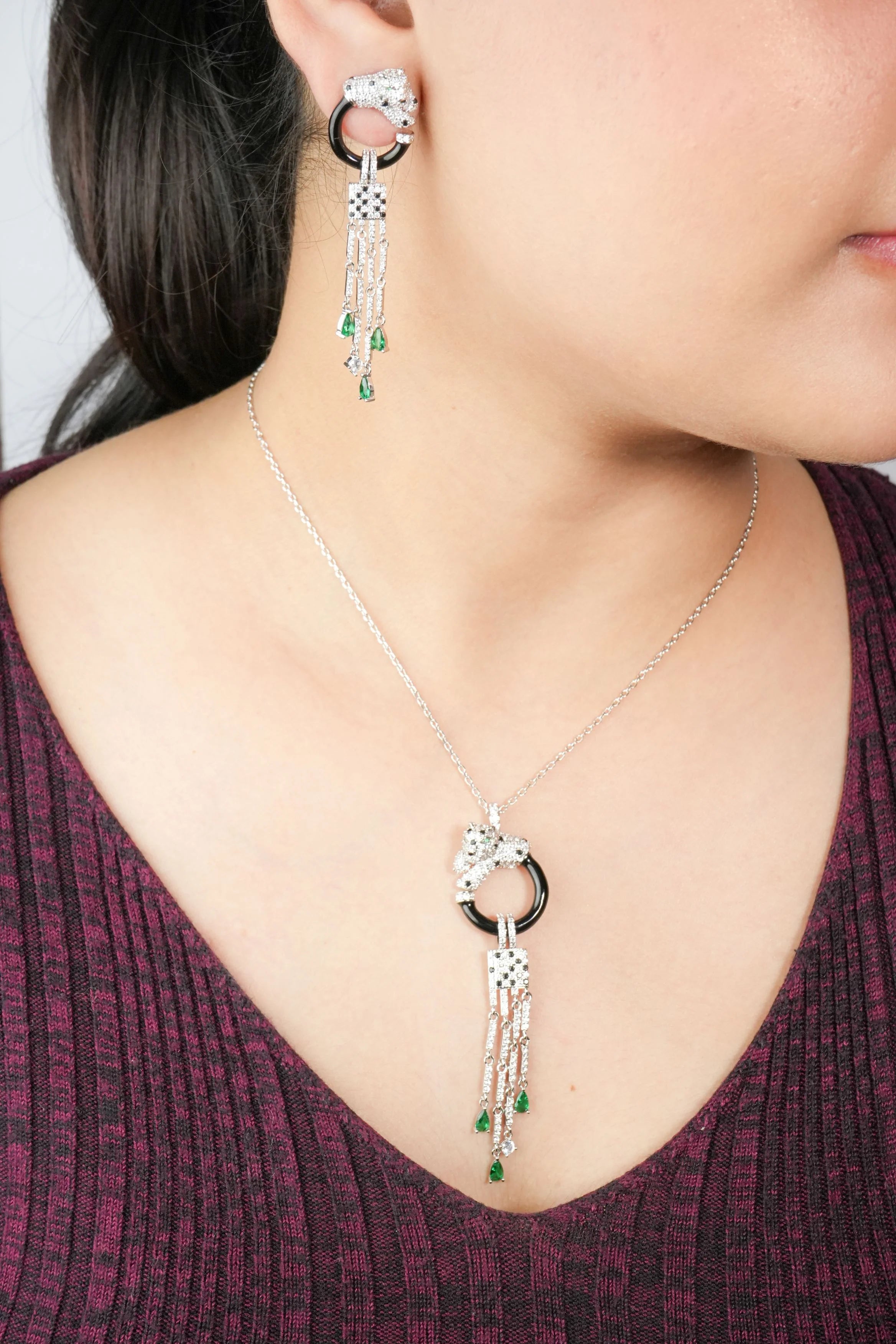 Alphabet C Panther Chain Set in Platinum with Black Circle Green Drops | Luxury Jewelry Set