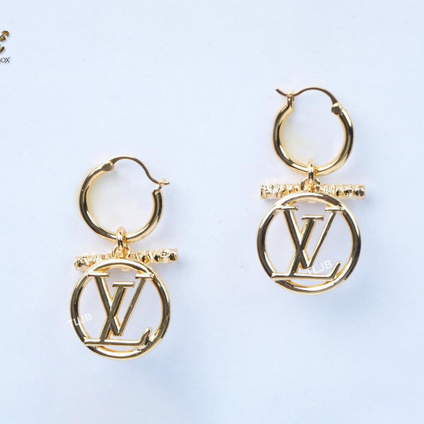 Alphabet L round gold danglers
