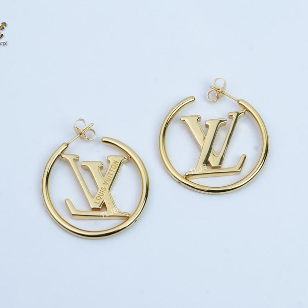 Alphabet L & V rotatable small hoops 34mm