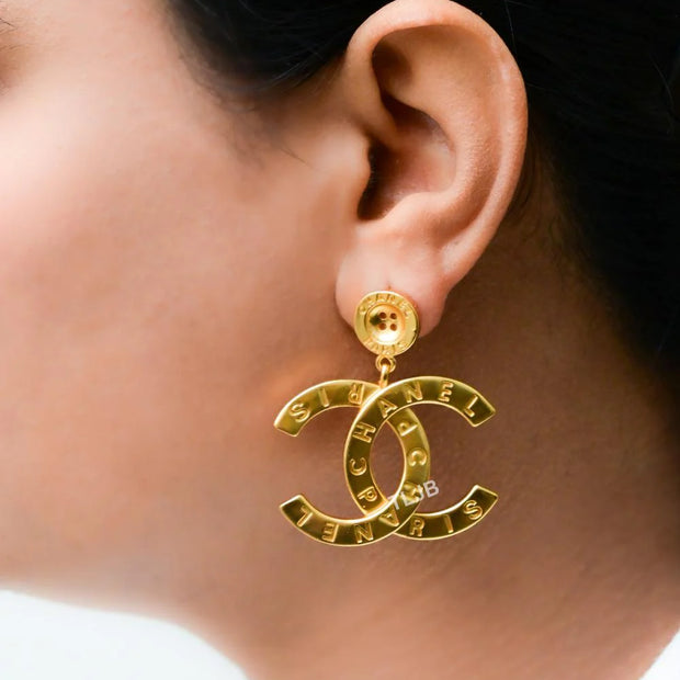 Double C embossed button gold danglers