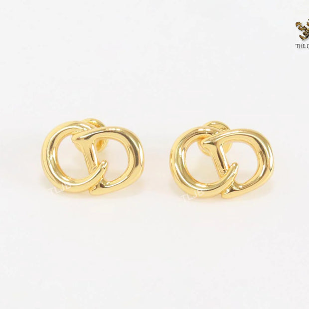 Alphabet CD twisted small gold studs
