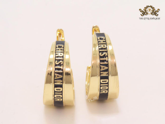 Alphabet CD black & gold hoops