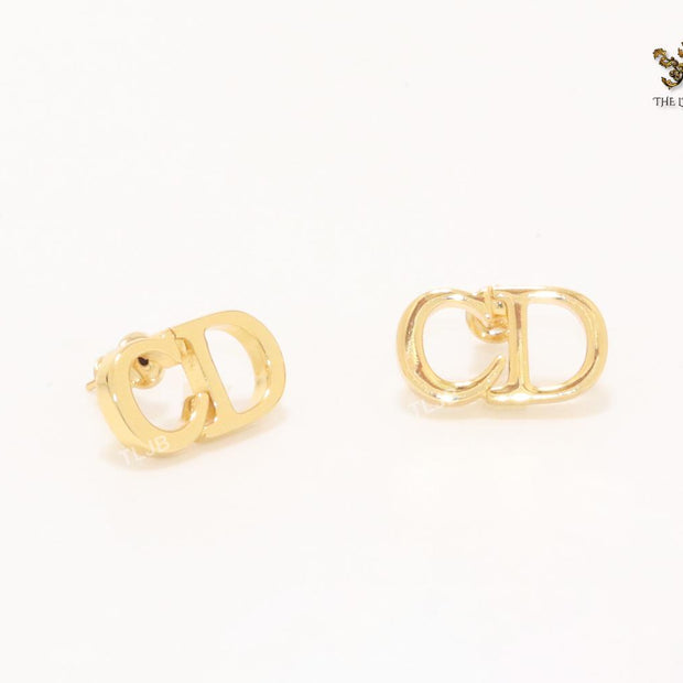 Alphabet CD gold studs