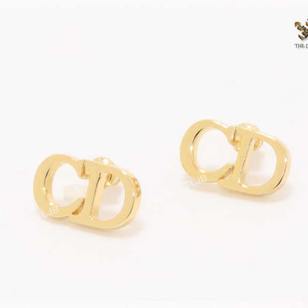 Alphabet CD gold studs