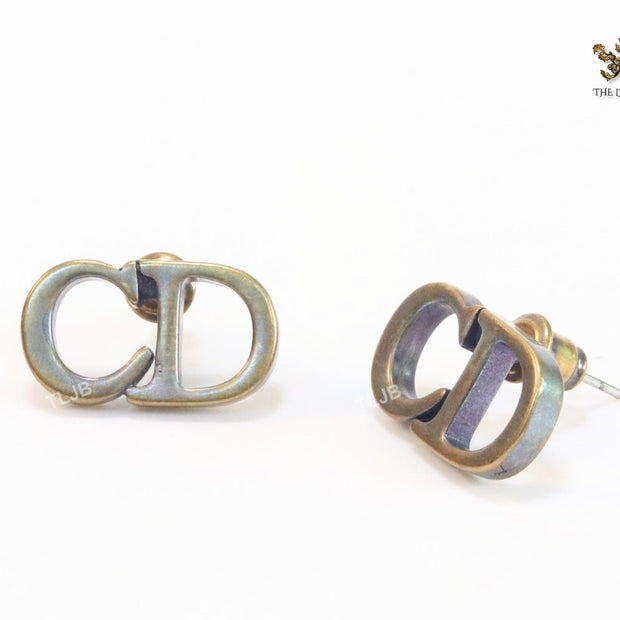 Alphabet CD oxidized gold studs