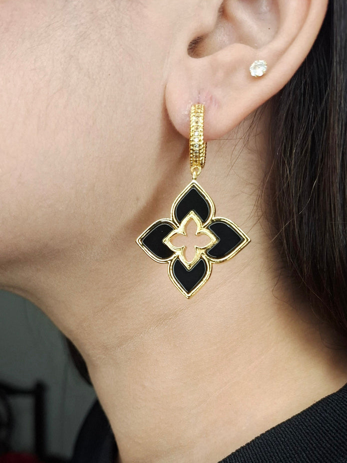Alphabet RC Gold Plated Black Plain Clover Drop Earring