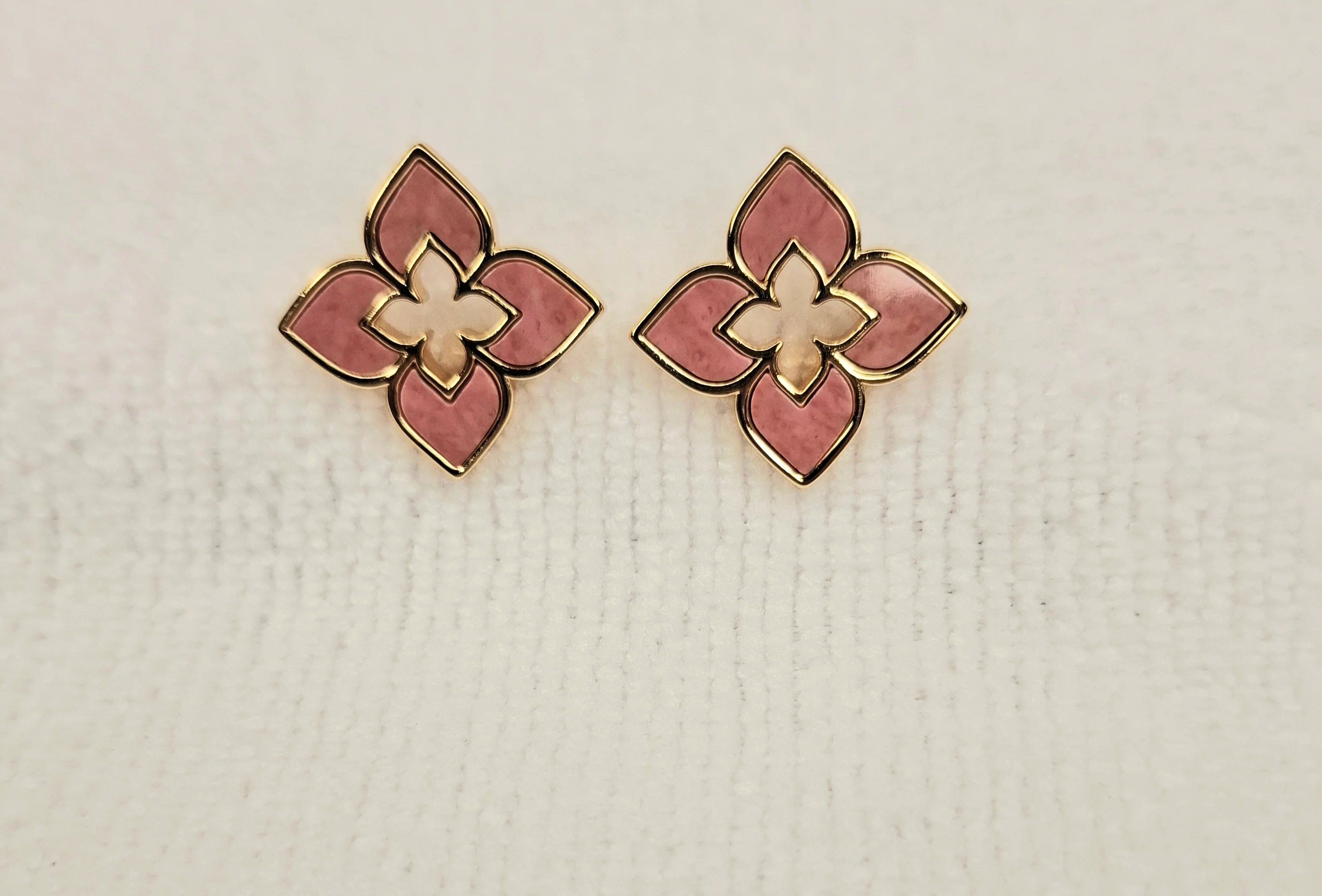 Alphabet RC Gold Plated Pink Clover Plain Stud Earring