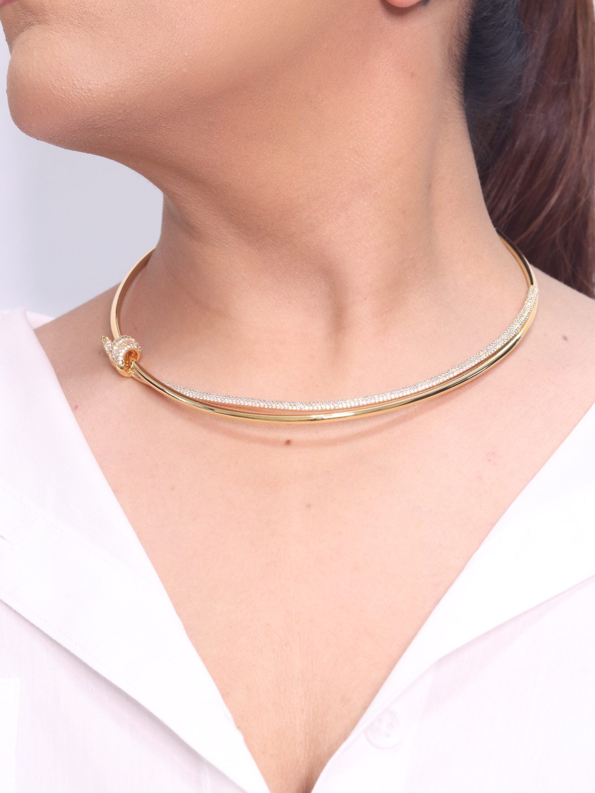 Alphabet T and Co Double line stiff Choker in gold