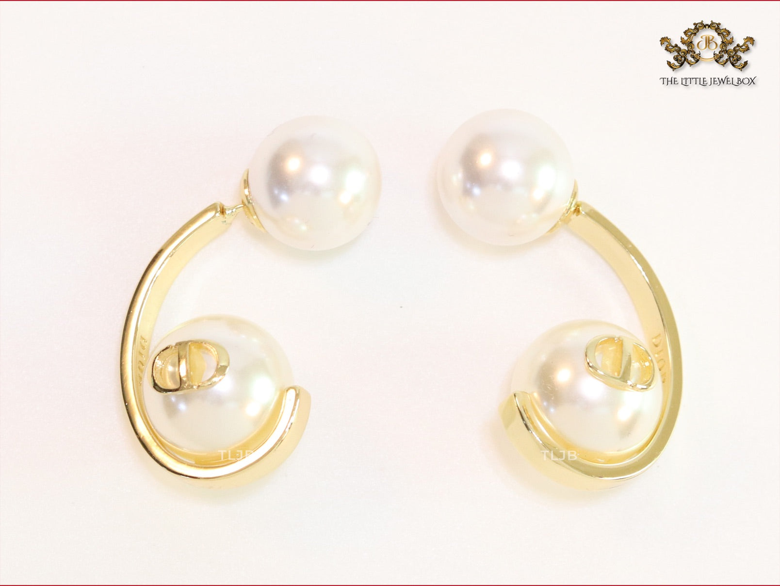 Alphabet C and D pearl and gold dangles