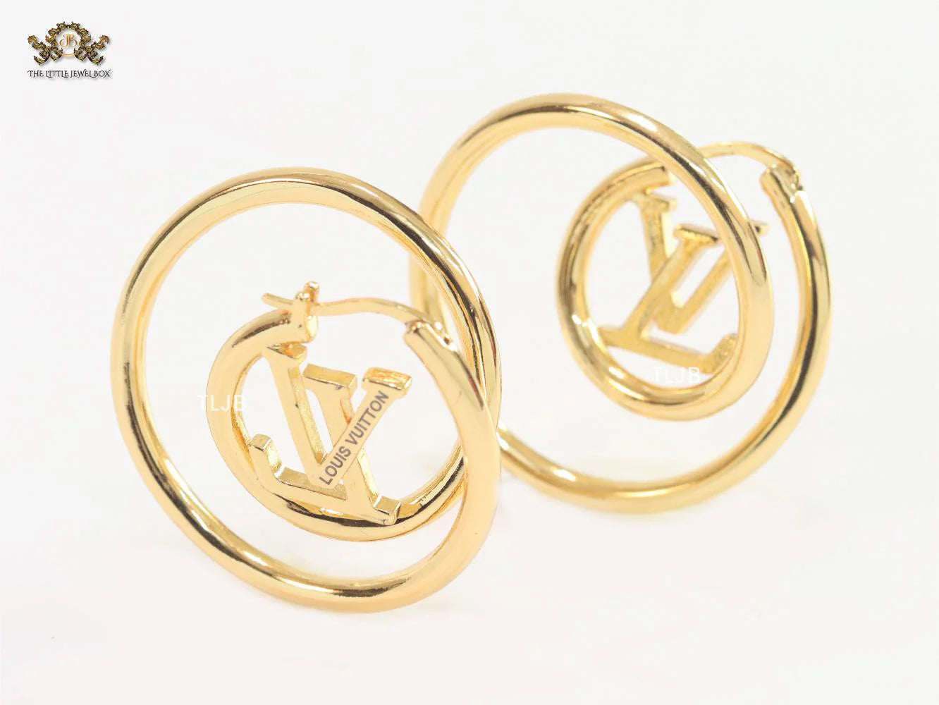 Alphabet L&V twister Hoop in Gold 35 mm