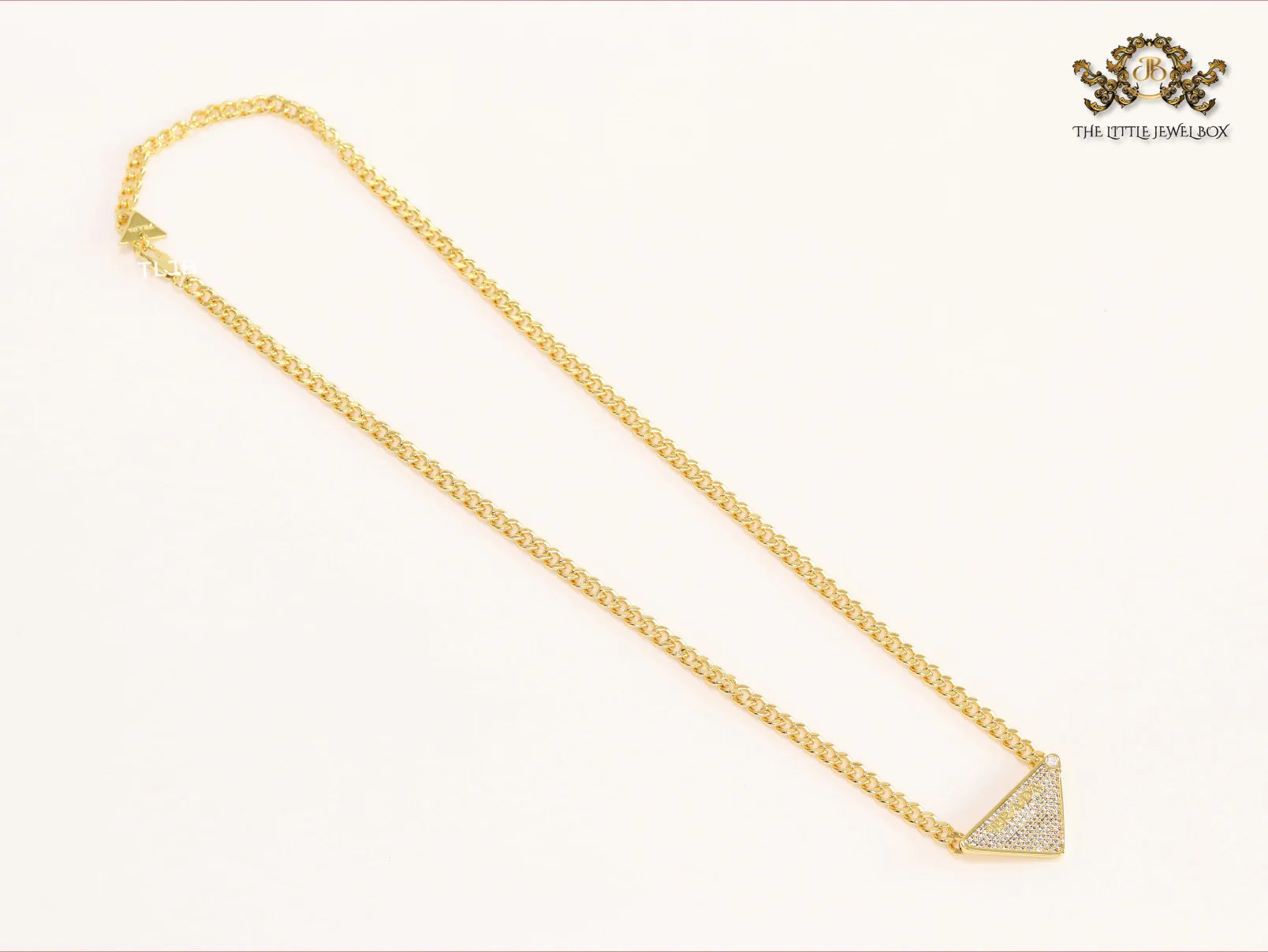 Alphabet cz and gold chain