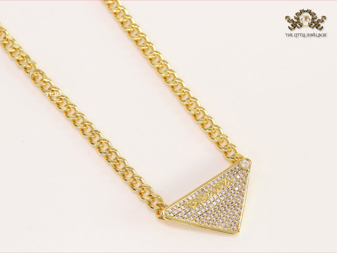 Alphabet cz and gold chain