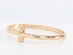 Alphabet T bracelet in rose gold