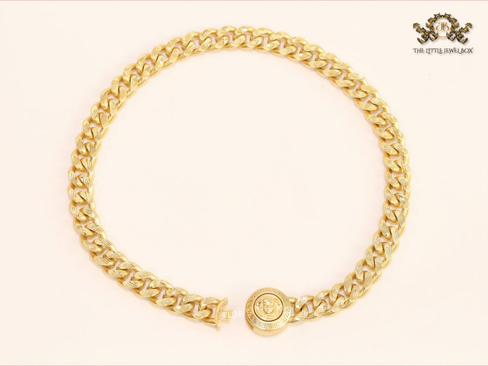 Round medusa gold link chain