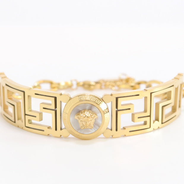 Alphabet V and Medusa Bracelet with chain in gold finish