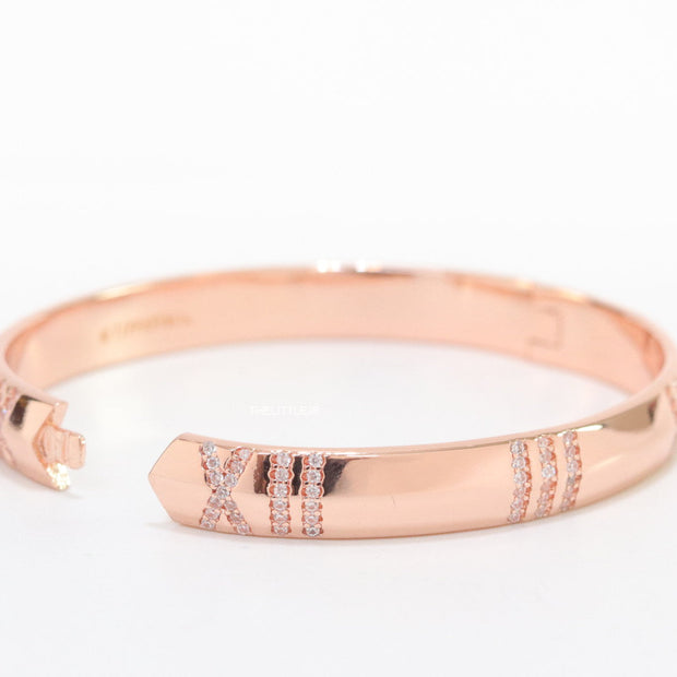 Rose gold bracelet with cz roman numerals
