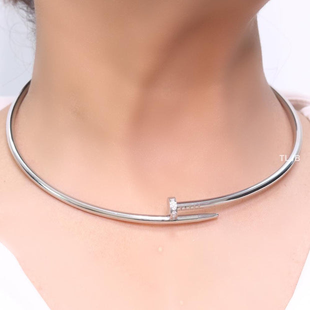 Platinum screw necklace