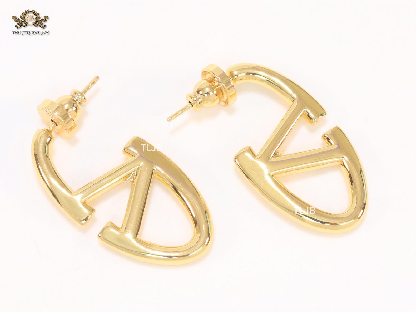 V Oval Hoops in Cz 45 mm