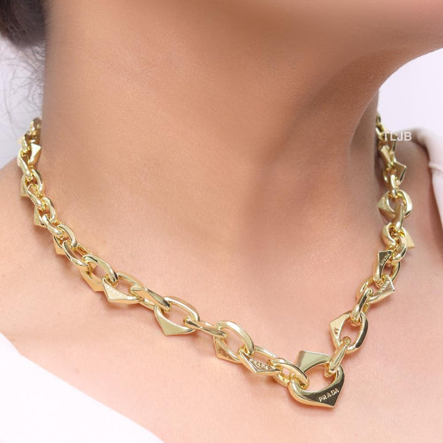 Alphabet P link chain