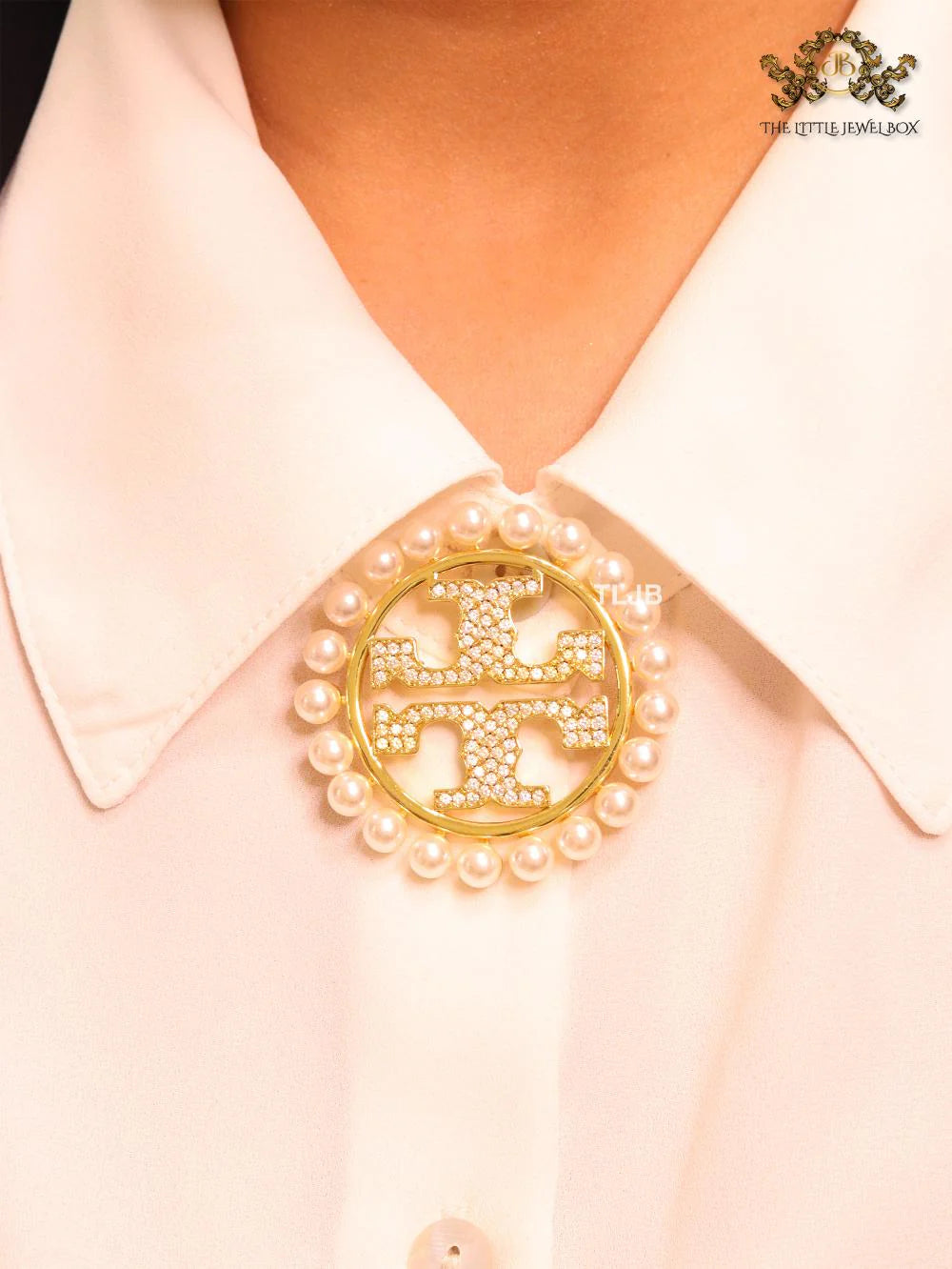 Alphabet T gold, cz and pearl brooch
