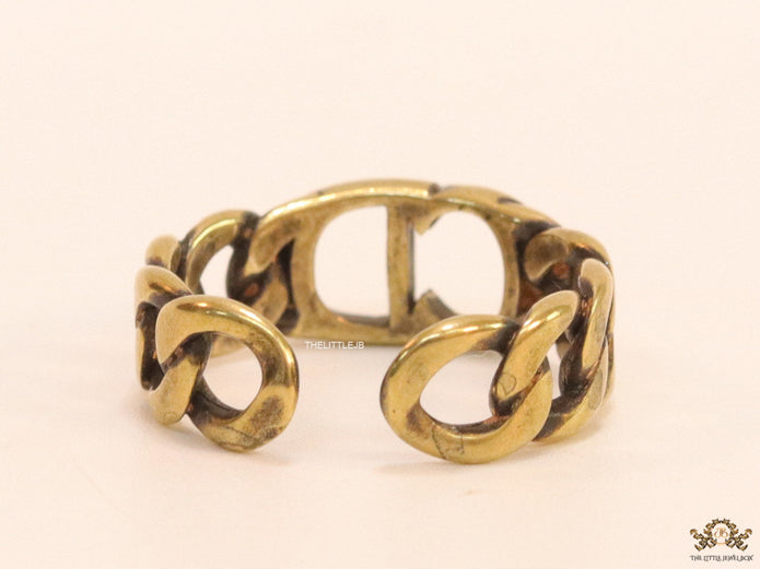 Gold plated link chain pattern open ring with alphabets