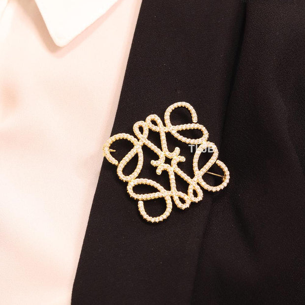 Alphabet LW CZ Gold brooch