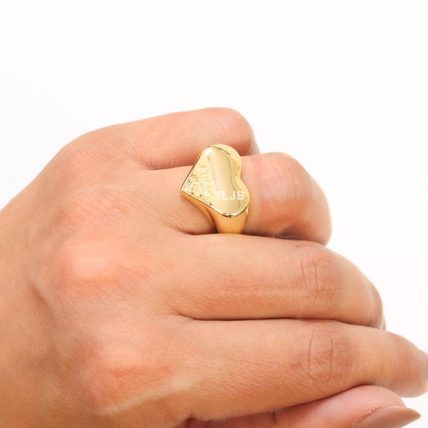 Alphabet P gold plated heart ring