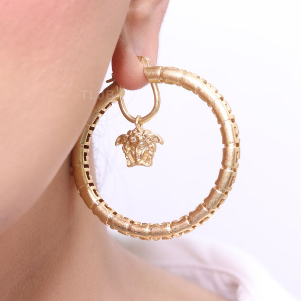Medusa drop hoops