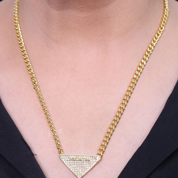 Alphabet cz and gold chain