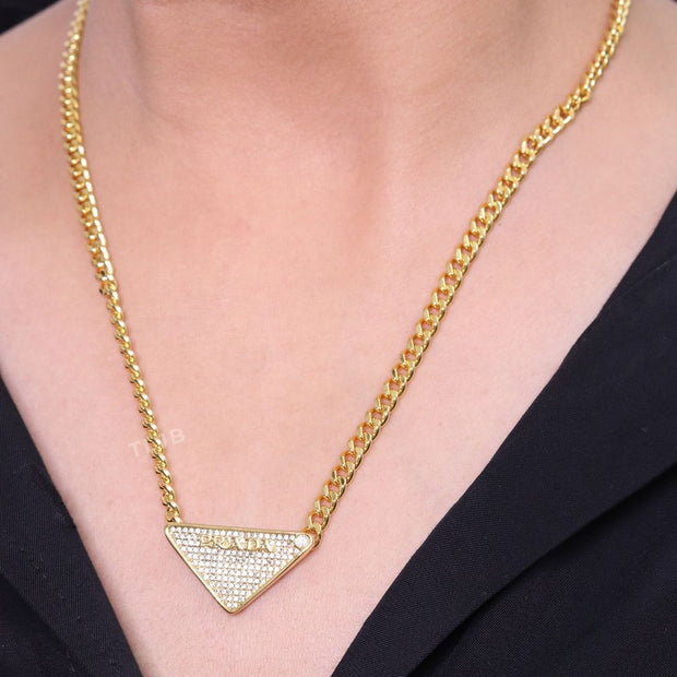 Alphabet cz and gold chain